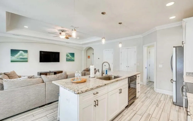 Tropic Like It's Hot