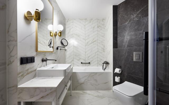 Crowne Plaza Warsaw - The HUB by IHG