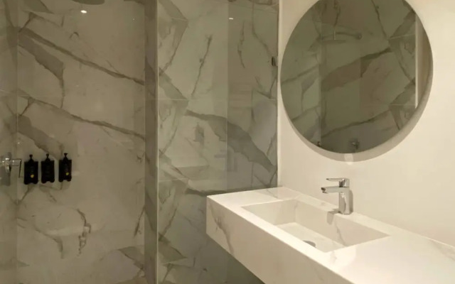 w Exceptional 2BR w Fantastic Terrace in CTG