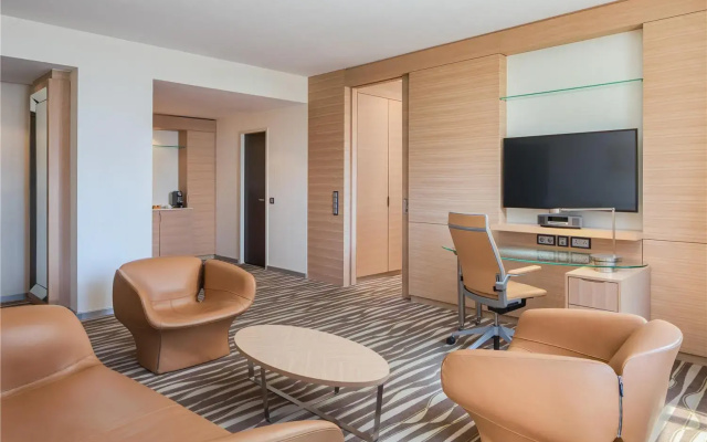 Hilton Frankfurt Airport