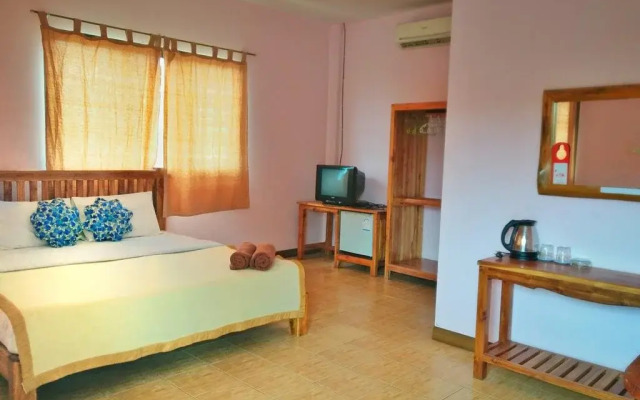 Lanta Ala Guest House