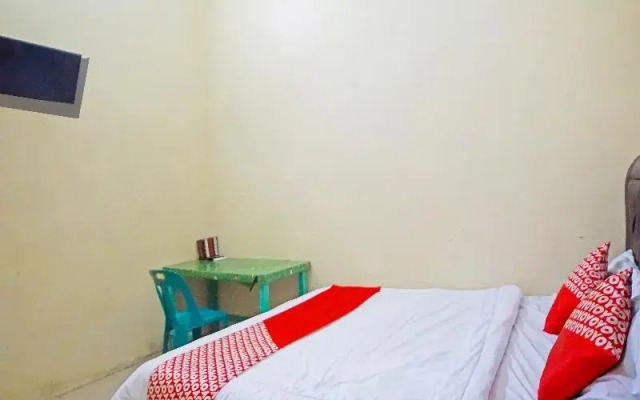 SPOT ON 90435 Rohana Homestay Syariah
