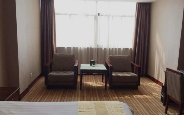 Nanjing Huadong Hotel