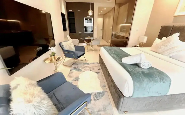 Fully furnished Studio - Hotel in ดูไบ - Photo 2