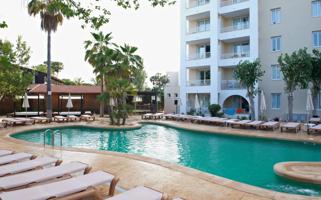 Protur Safari Park Aparthotel