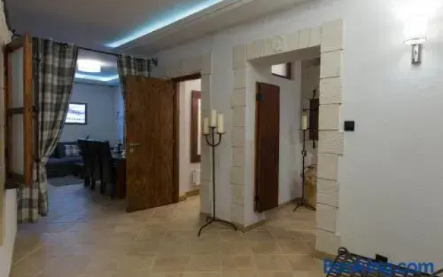 Apartment Koryntia