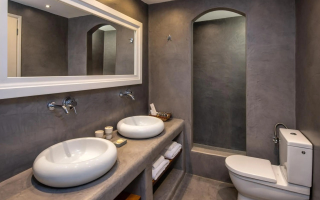 Anema Boutique Hotel & Villas Santorini