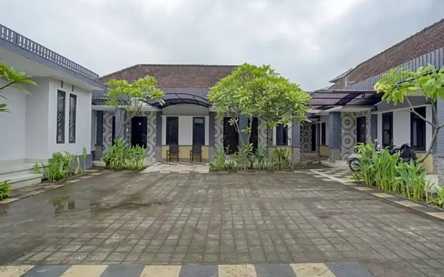 OYO 90131 Liberty Guest House