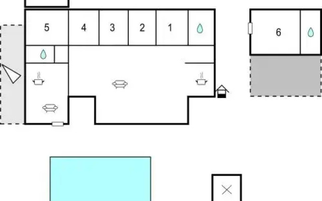 Six Bedroom Holiday Home in Medulin