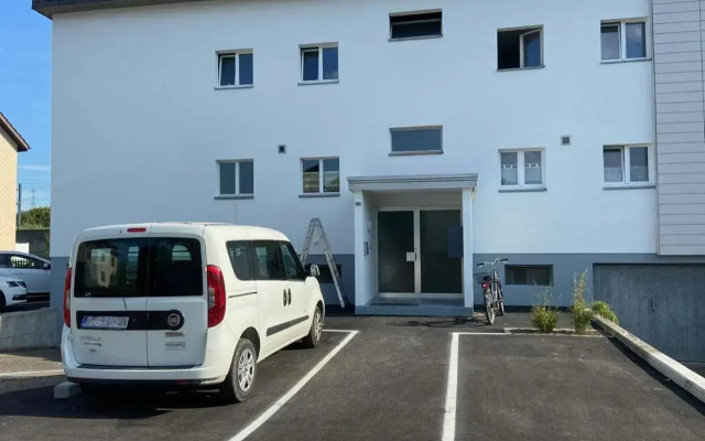 ZIMMERzuVERMIETEN in Deitingen Neumatt
