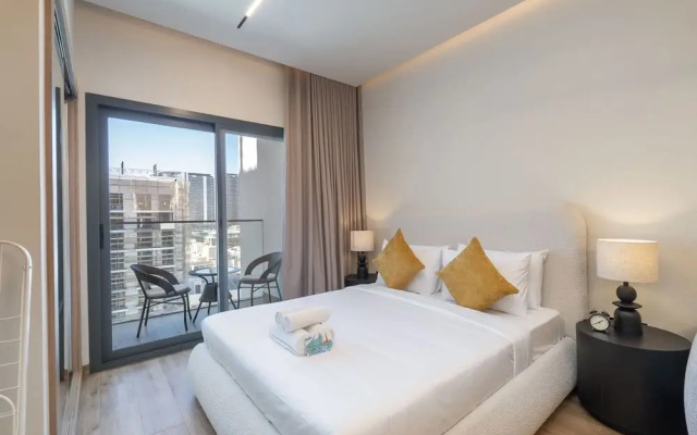 Classic Flat in JVC That Sleeps 2