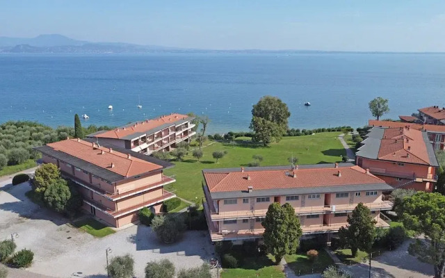 Specchio sul Lago in Manerba del Garda