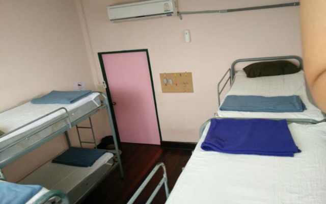 Spicythai Backpackers