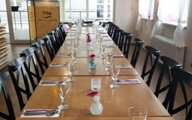 Penzion a restaurace U ŘEKY