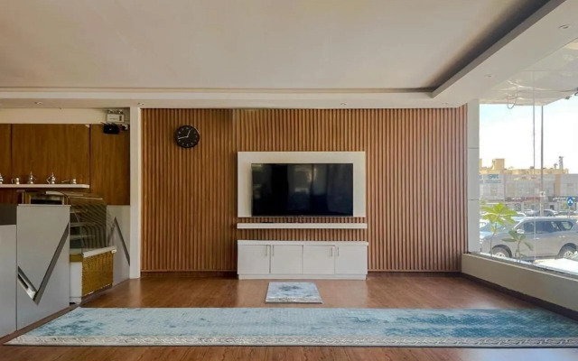 Apple Service Apartment