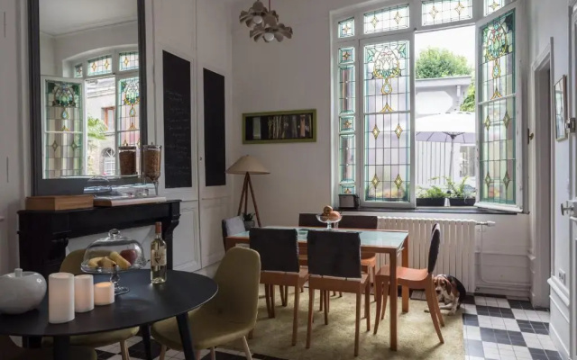 Une Maison En Ville Chambre d'Hotes