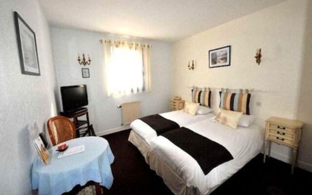 Citotel La Chaumiere Roz Aven