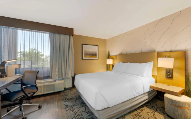 Aiden by Best Western Flagstaff