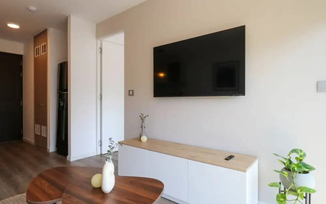 Amazing 1BR With Modern Balcony in San Isidro