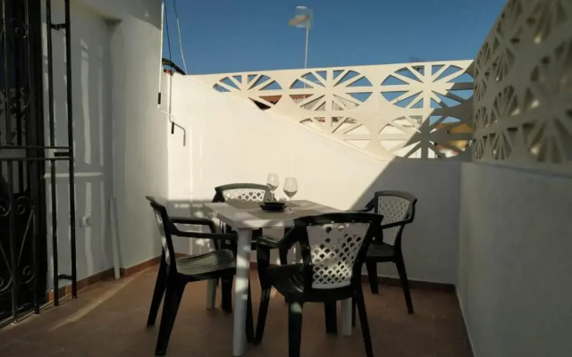 Costa Del Silencio - 28/5 Up