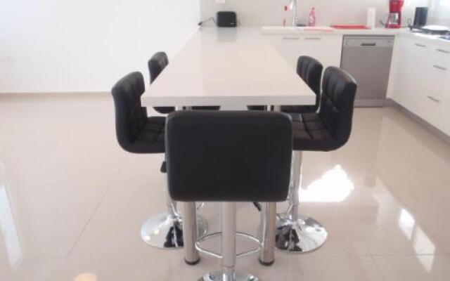 Netanya Dreams Luxury Apt.E612