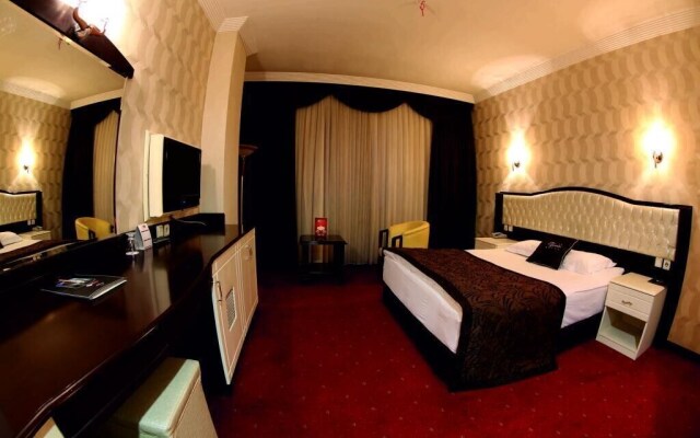 Ravanda Hotel