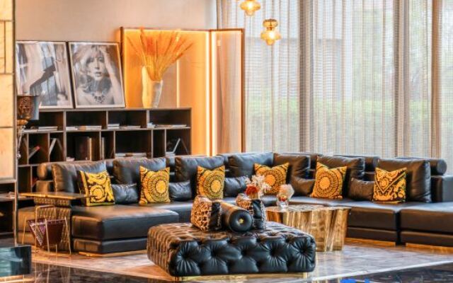 Rezen Hotel Shanghai Pudong Street（Lujiazui Riverside Center）