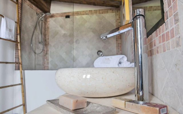 Residence Marrelli Home