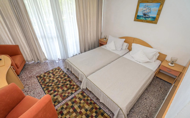 Hotel Raluca