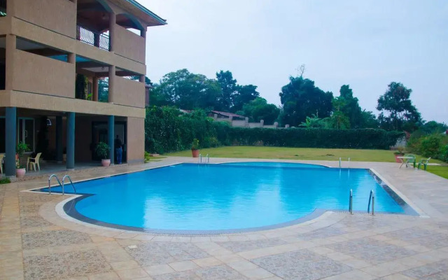 Afrique Suites Hotel