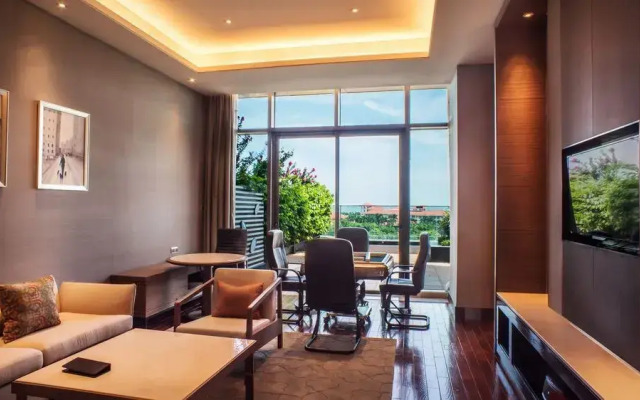 Holiday Inn Haikou West Coast