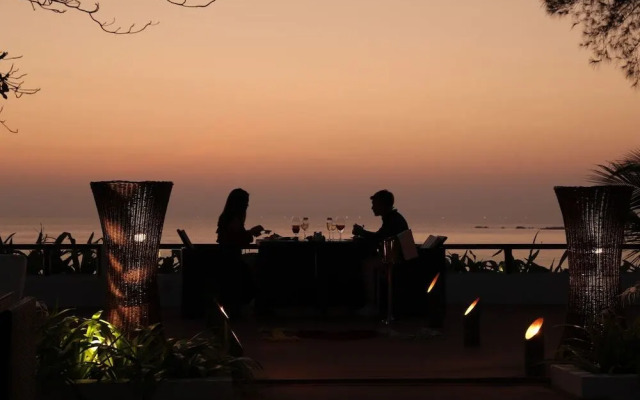 Silver Beach Hotel