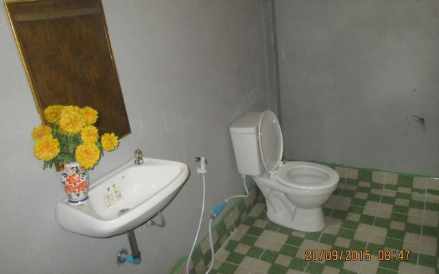 Lanta Maikeaw Bungalow