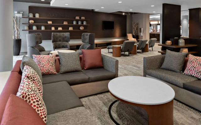 Courtyard by Marriott Raleigh North/Triangle Town Center