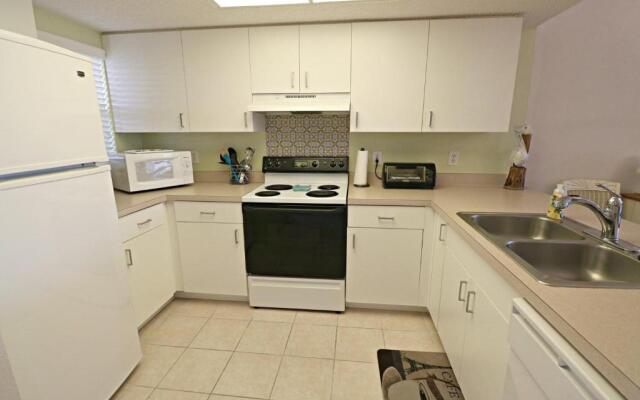 Ocean Village Club L33