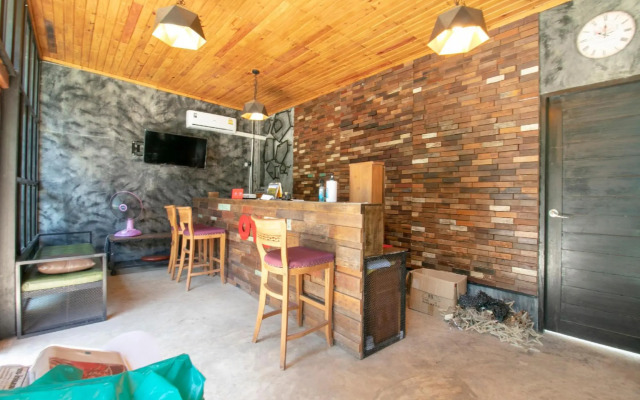 OYO 75374 Baan Rak Mai