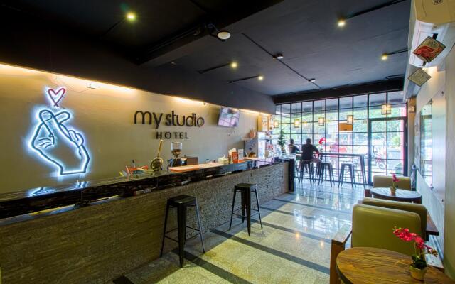 My Studio Hotel Juanda Airport Surabaya - Hostel
