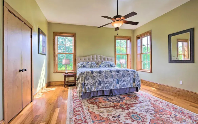 Bright Waveland Home - Walk to Beach Access!