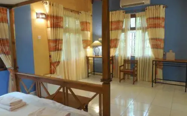 Spring Hill Estate Bungalow