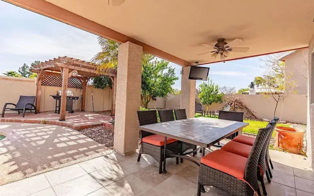 Piute Palace 5BR by Casago