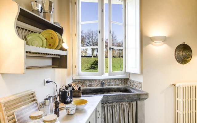 TORNESE with PRIVATE PARKING and TERRACE