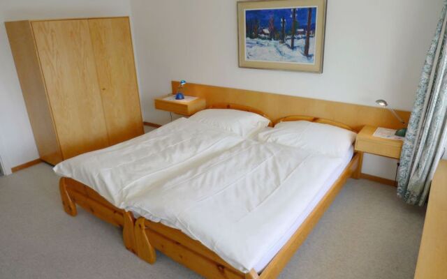 Promenade (Utoring) 33897