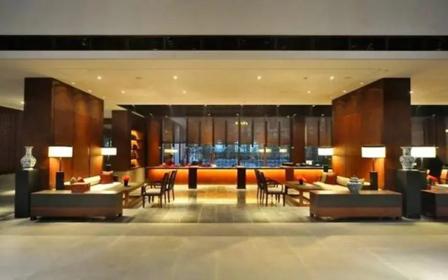 Xishan Hotspring Resort Hotel