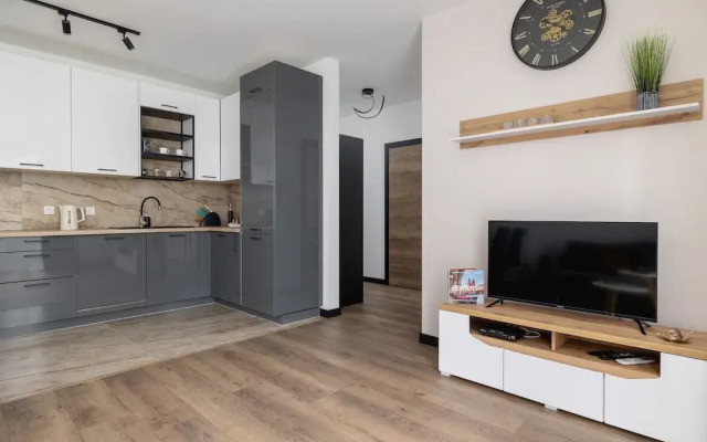 Kopiec Kraka Apartment by Renters