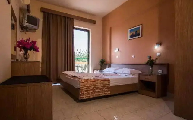 Villa George Apartments & Studios