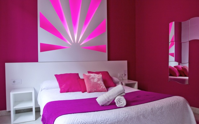 Nest Style Granada Hotel