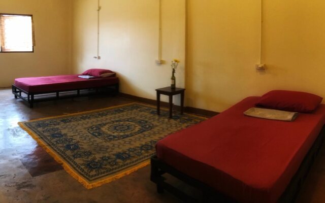 Oldie and Sleepy Hostel