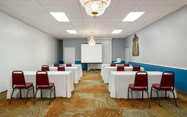 Baymont by Wyndham Salem Roanoke Area