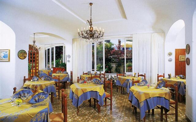 Hotel Cleopatra