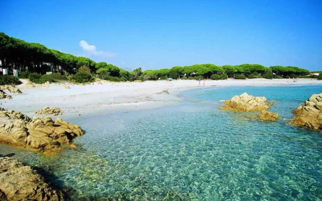 Cala Viola Residence con piscina